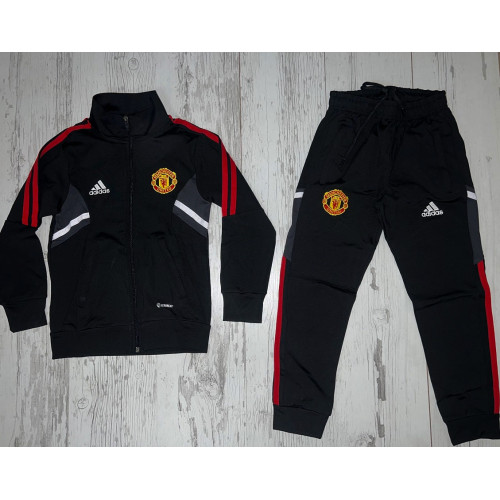 7748 Детски футболен екип Manchester United черно червено